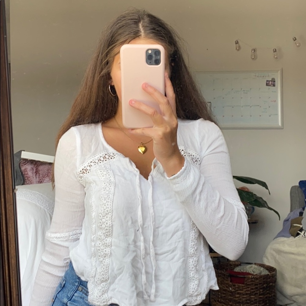 Hollister White Long Sleeve Crop Top